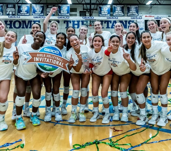 Team shot after winning the four-team GEICO Invitational in Nebraska. Photo: Courtesy of Cathedral Catholic athletics.